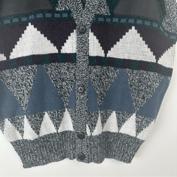 Impact‎ Men's Sweater Vest Size Large Leather Gray Geometric Vintage Grandpa - Picture 3 of 5